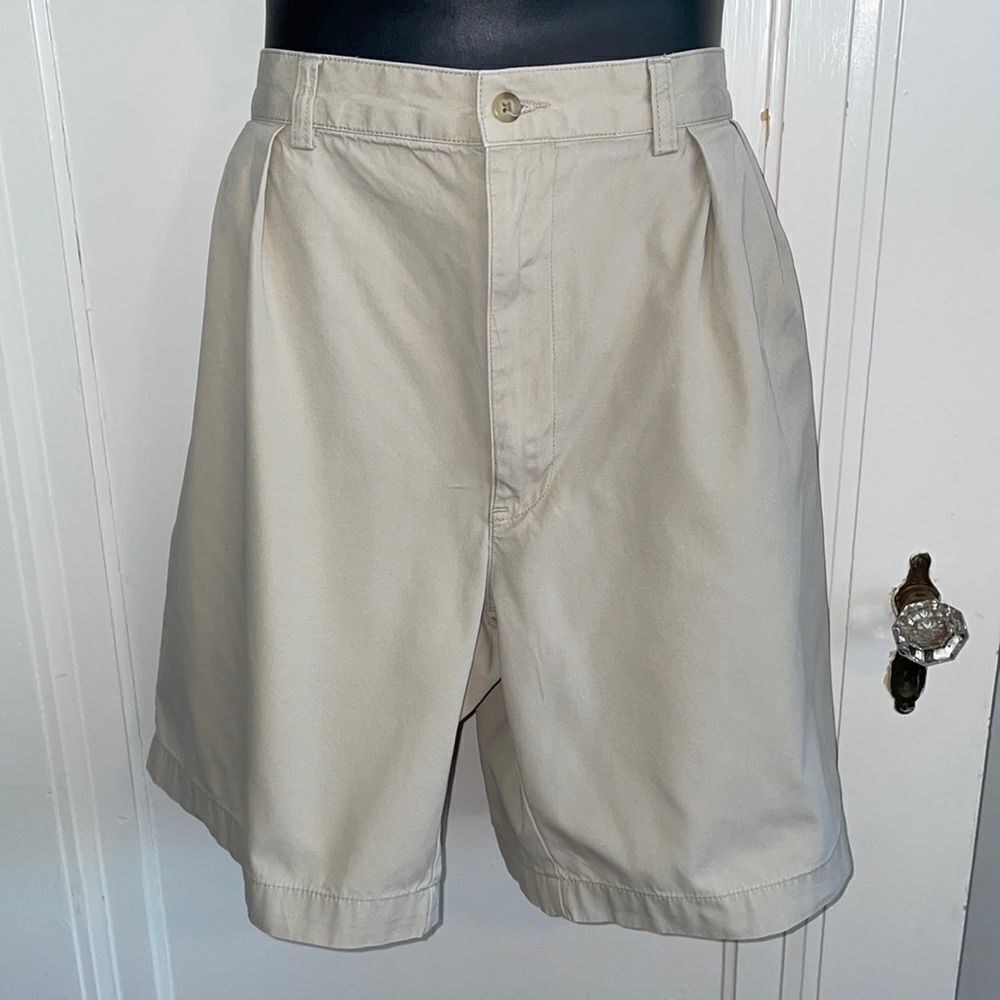 Polo by Ralph Lauren khaki cotton pleat front “Tyler” shorts‎